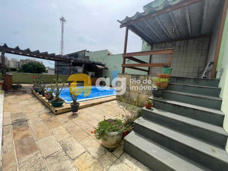 WhatsApp Image 2025-10-03 at 1 - 14