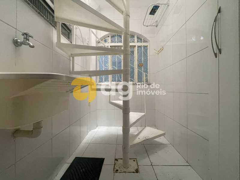 WhatsApp Image 2025-10-09 at 1 - 7