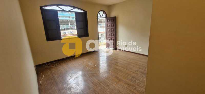 WhatsApp Image 2025-10-10 at 1 - 1