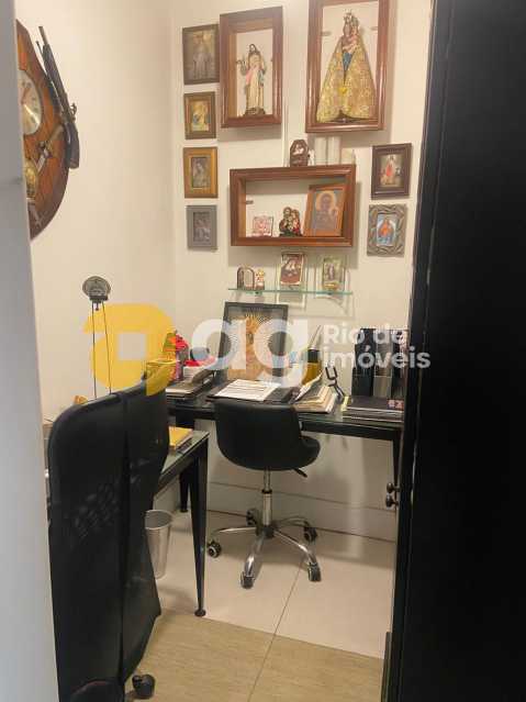 WhatsApp Image 2025-10-21 at 1 - 9