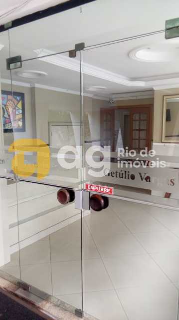 Conheça WhatsApp Image 2025-10-23 at 1 do imóvel - Apartamento à venda Rua Piraquara,Rio de Janeiro,RJ - R$ 250.000 - VVAP22230 - 8 WhatsApp Image 2025-10-23 at 1 - 8