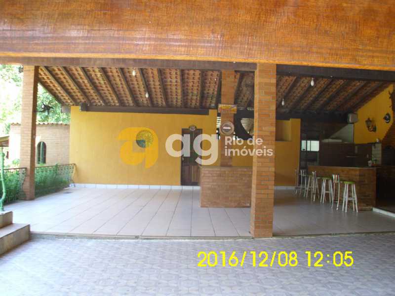 WhatsApp Image 2025-10-17 at 1 - 7