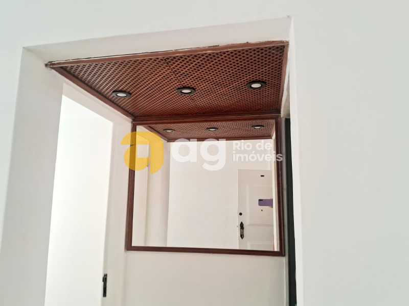 WhatsApp Image 2025-10-27 at 1 - 8