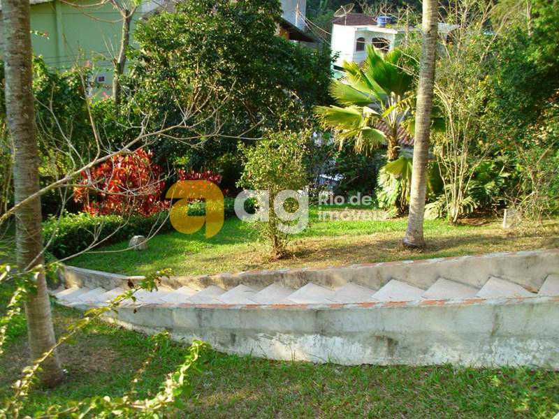 WhatsApp Image 2025-10-17 at 1 - 9