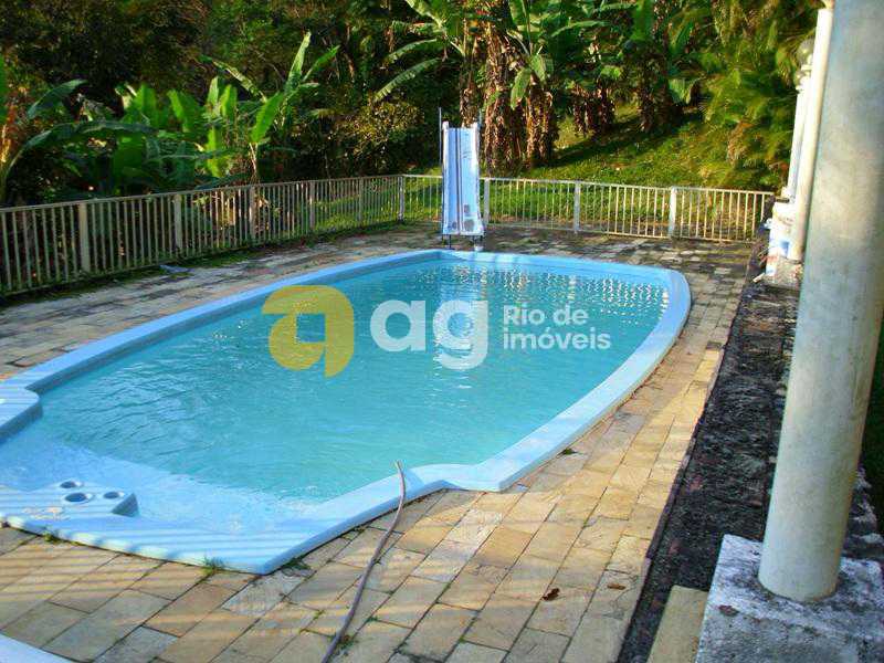 WhatsApp Image 2025-10-17 at 1 - 14