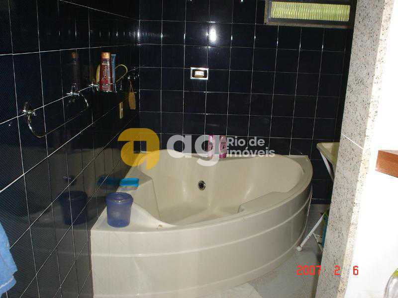 WhatsApp Image 2025-10-17 at 1 - 29