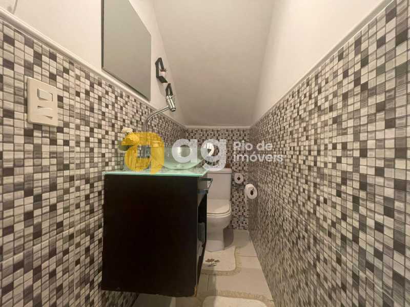 WhatsApp Image 2025-10-29 at 1 - 13