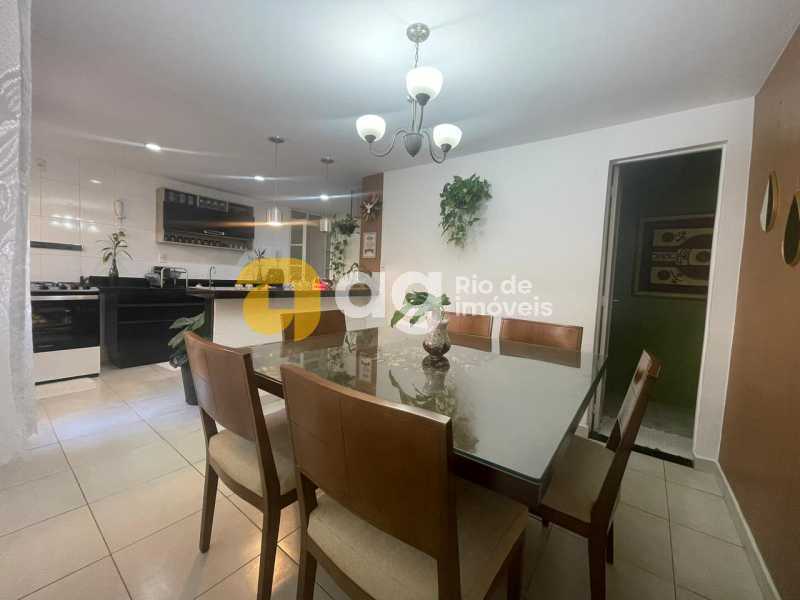 WhatsApp Image 2025-10-29 at 1 - 4