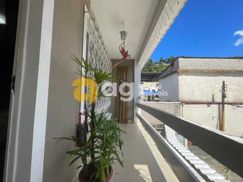 WhatsApp Image 2025-10-29 at 1 - 3