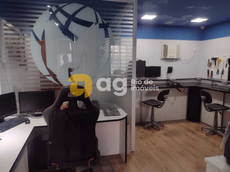 WhatsApp Image 2025-10-29 at 1 - 6