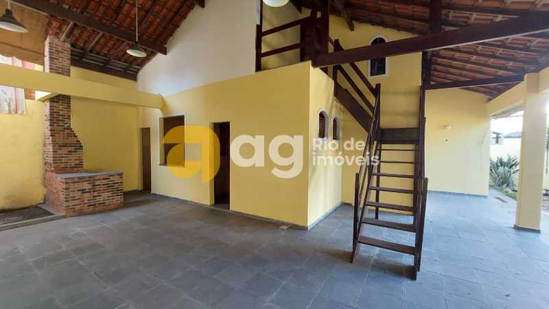 WhatsApp Image 2025-11-13 at 1 - 13