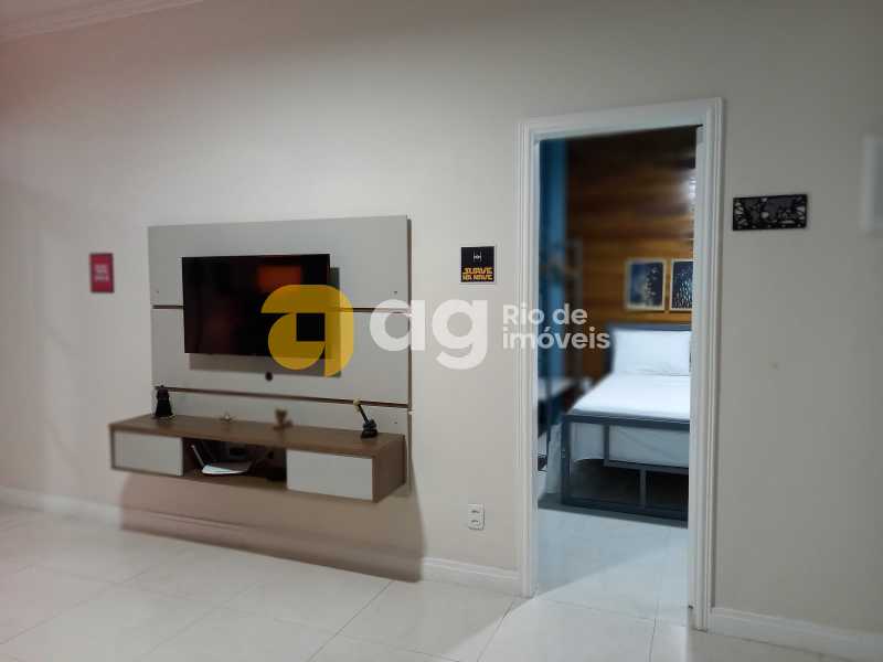 WhatsApp Image 2025-11-10 at 1 - 3