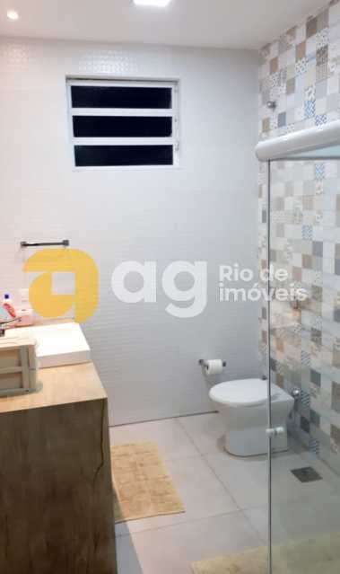 007b21c8-d78d-4b40-b27d-20db5f - 7