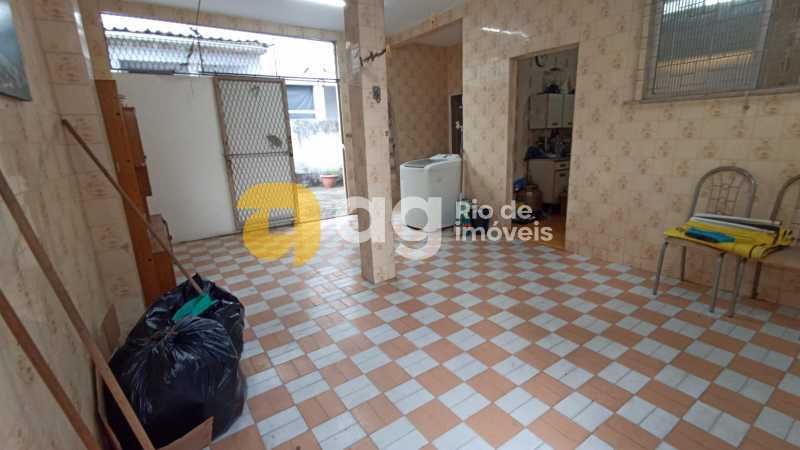 6dd7d987-6b88-4788-8d0d-678aed - 9