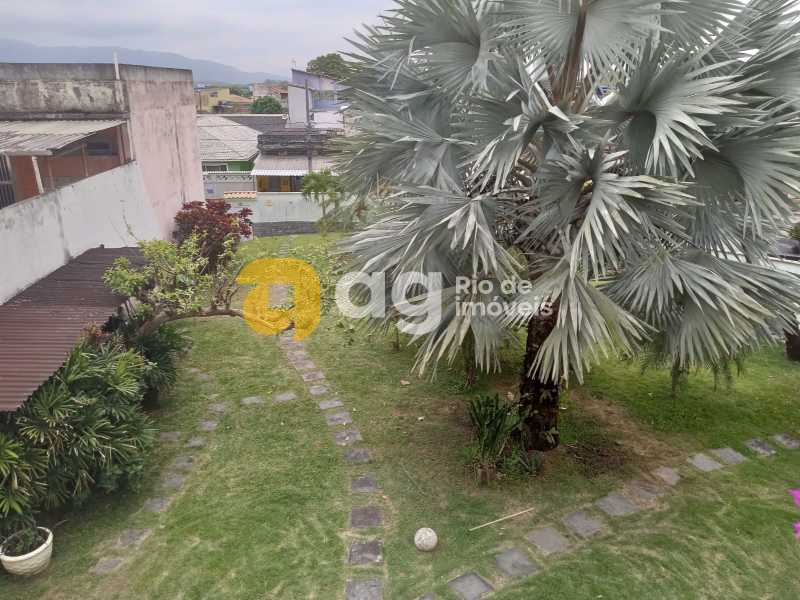 WhatsApp Image 2025-10-28 at 0 - 4