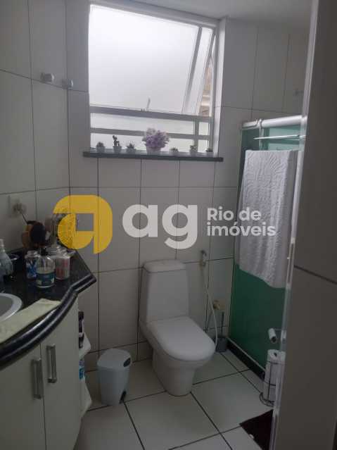 WhatsApp Image 2025-10-28 at 0 - 4