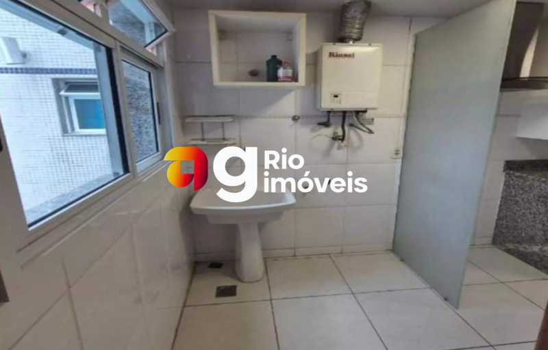 WhatsApp Image 2025-11-18 at 1 - 3