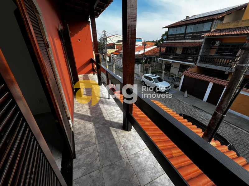 WhatsApp Image 2025-12-01 at 1 - 3