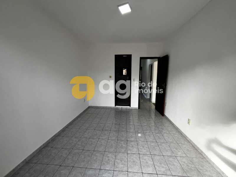 WhatsApp Image 2025-12-01 at 1 - 4