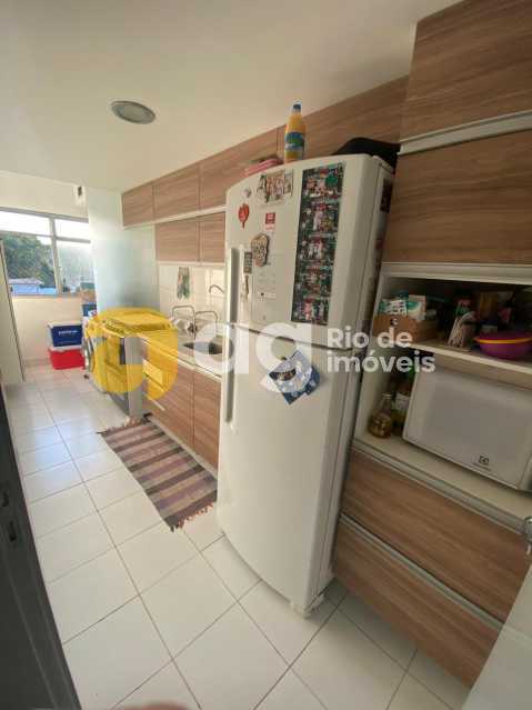 WhatsApp Image 2025-12-05 at 1 - 4