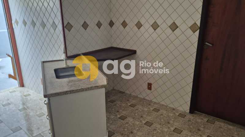 WhatsApp Image 2025-12-12 at 1 - 7