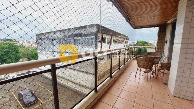 WhatsApp Image 2025-12-23 at 1 - 4