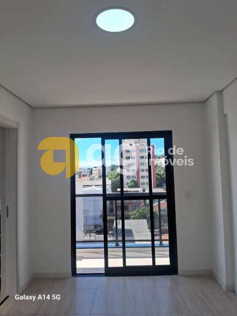 06e8b2b7-e945-4b7a-be95-a69a70 - 2