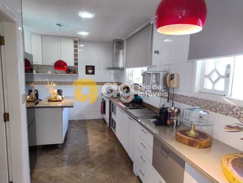 Conheça WhatsApp Image 2026-01-29 at 1 do imóvel - Casa em Condomínio à venda Rua Arcozelo,Rio de Janeiro,RJ - R$ 980.000 - VVCN40157 - 16 WhatsApp Image 2026-01-29 at 1 - 16