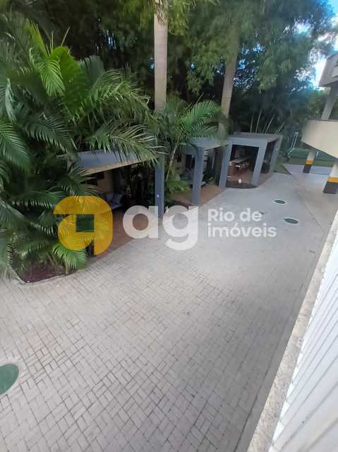 01c1d407-045e-4b5b-84ca-f50eb6 - 9