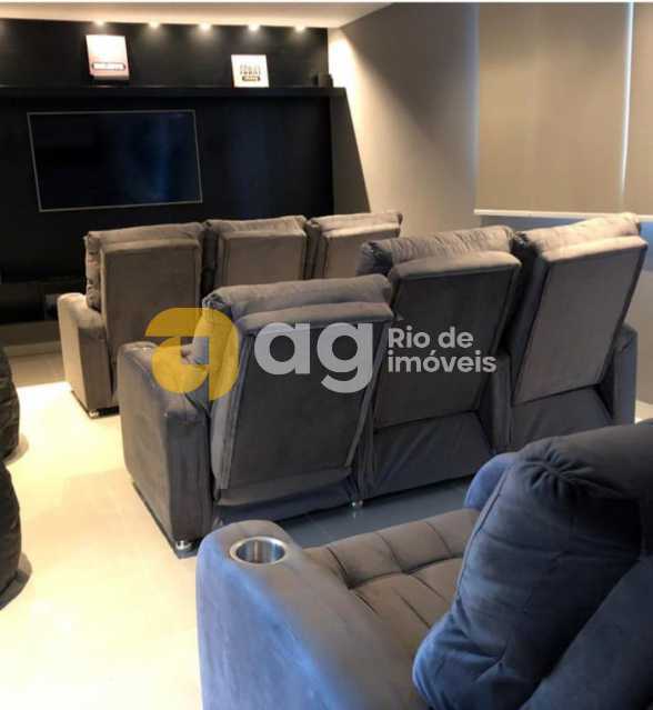 ab8e7fb5-e0a9-4800-9300-c5890d - 21