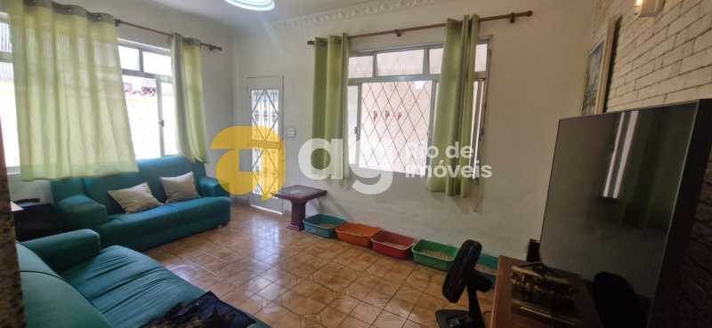 Conheça WhatsApp Image 2026-03-04 at 1 do imóvel - Casa à venda Rua Jabitaca,Rio de Janeiro,RJ - R$ 880.000 - VVCA30356 - 6 WhatsApp Image 2026-03-04 at 1 - 6