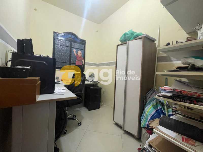 68d04591-5cec-4fbc-b8eb-990d4b - 12