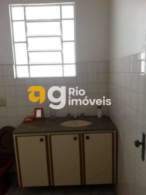 WhatsApp Image 2026-05-29 at 0 - 6