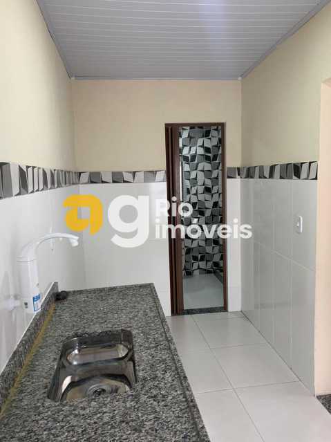Conheça COZINHA - CASA FUNDOS do imóvel - Casa à Venda em Realengo com 2 Casas no Mesmo Terreno - VVCA20273 - 26 COZINHA - CASA FUNDOS - 26