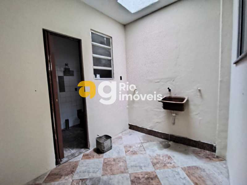 Conheça WhatsApp Image 2026-07-21 at 1 do imóvel - Casa à venda Avenida Embaixador Pimentel Brandão,Rio de Janeiro,RJ - R$ 590.000 - VVCA80004 - 13 WhatsApp Image 2026-07-21 at 1 - 13