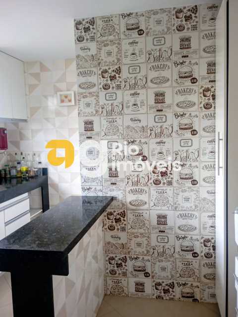 Conheça WhatsApp Image 2026-08-19 at 0 do imóvel - Apartamento à venda Rua Mapendi,Rio de Janeiro,RJ - R$ 295.000 - VVAP22412 - 16 WhatsApp Image 2026-08-19 at 0 - 16