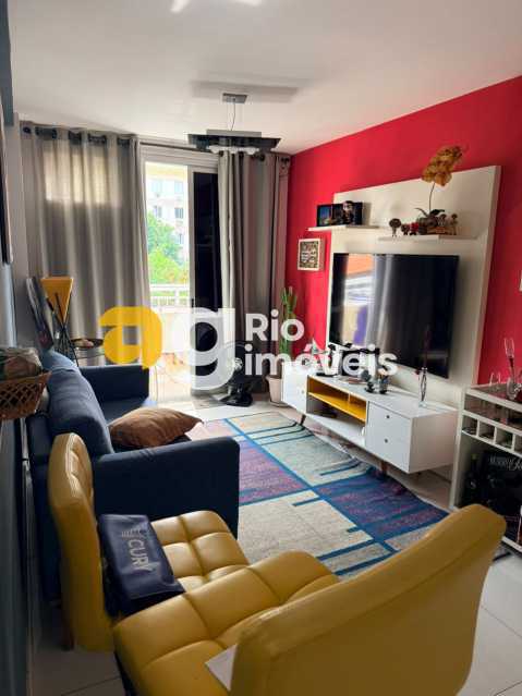 Conheça SALA do imóvel - Apartamento 2 Quartos à Venda no Village di Capri - Praça Seca - VVAP22416 - 8 SALA - 8