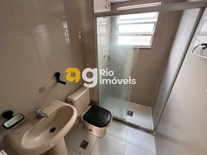 Ótima localização - Apartamento andar baixo Merk - TQAP20852