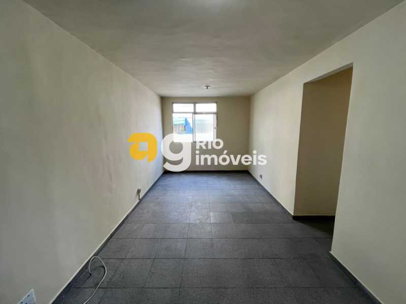 Ótima localização - Apartamento andar baixo Merk - TQAP20852