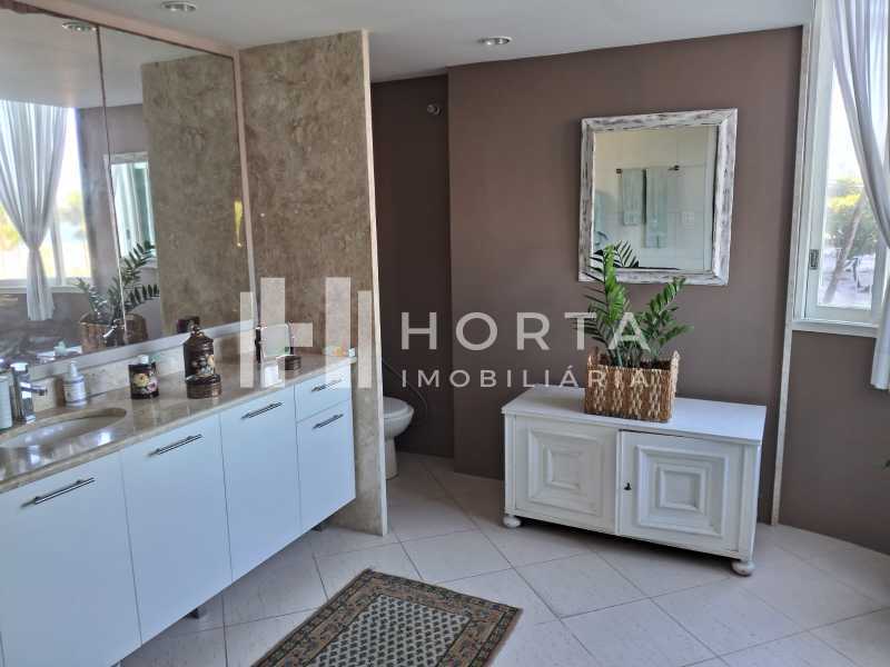 WhatsApp Image 2025-12-01 at 1 - 6