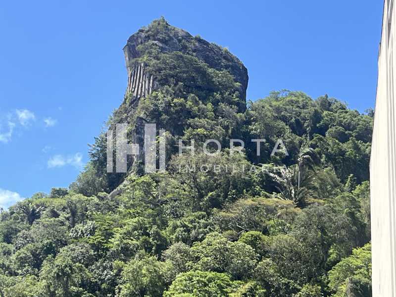 Conheça IMG_2649. do imóvel - Varanda em toda extensão do imóvel. Duas vagas de garagem. Prédio com piscina, sauna, playground e salão de festas. - CPAP21832 - 6 IMG_2649. - 6