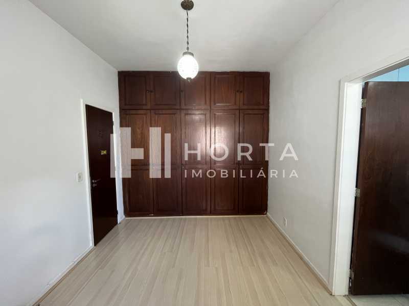 Conheça IMG_2658. do imóvel - Varanda em toda extensão do imóvel. Duas vagas de garagem. Prédio com piscina, sauna, playground e salão de festas. - CPAP21832 - 16 IMG_2658. - 16