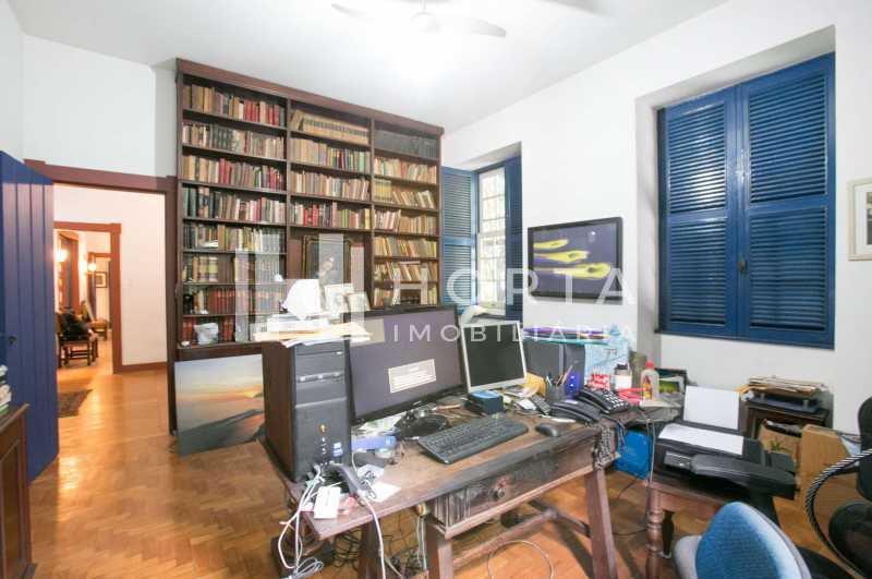 Conheça j do imóvel - Casa com elevador 4 quartos, 4 vagas no largo do Boticário - CPCA40016 - 17 j - 17
