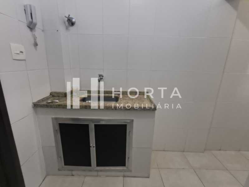 Conheça cozinha pia do imóvel - Apartamento à venda junto ao Rio Sul, quarto e sala c/ depêndencia revertida e vaga na escritura - CPAP11616 - 21 cozinha pia - 21