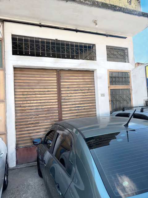 Conheça WhatsApp Image 2023-06-20 at 1 do imóvel - Ampla loja disponível para locação no Centro de Belford Roxo ! - SILJ00018 - 1 WhatsApp Image 2023-06-20 at 1 - 1