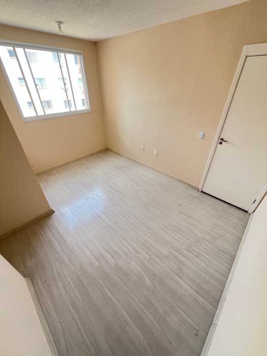 2bd228b4-9301-4302-94f9-db4011 - 8