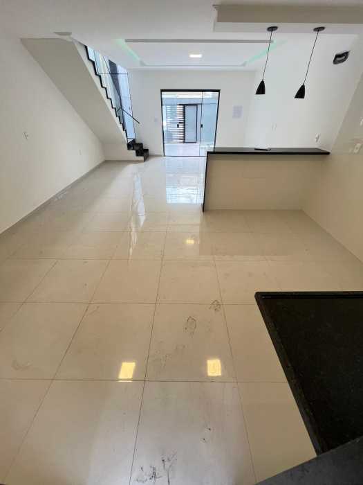 2eb2389c-22df-466e-9399-8dcda1 - 9