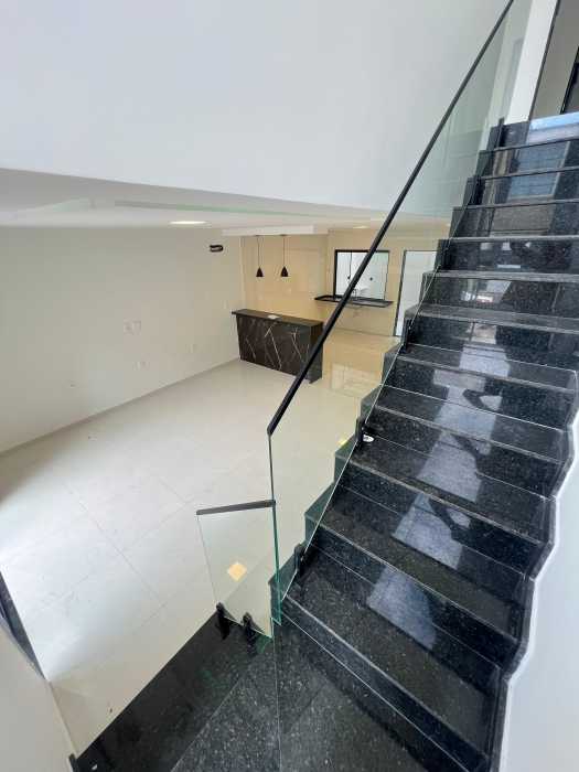 229f6e5a-869a-4733-9237-b0a6c5 - 14