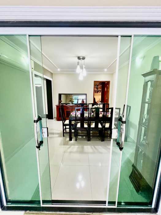 d1855a83-93d2-4cca-a821-80548a - 5