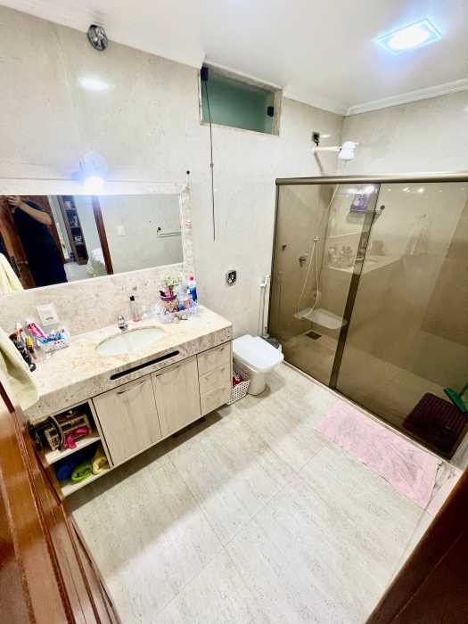 e6a24cbb-0641-449e-bf6d-8f4975 - 21